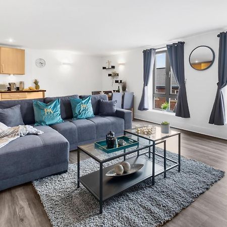 Pluxa Globe - Spacious Apartment In Jq With Parking Birmingham Exterior photo